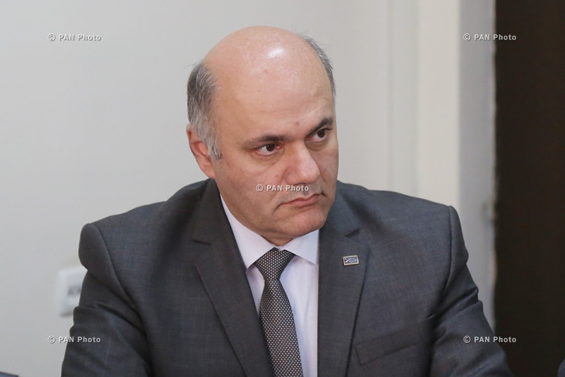 Пресс-конференция председателя партии «Армянское возрождение» Артура Багдасаряна
