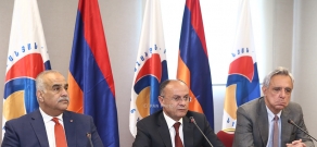 Пресс-конференция представителей альянса ОРО Сейрана Оганяна, Раффи Ованнисяна и Вардана Осканяна