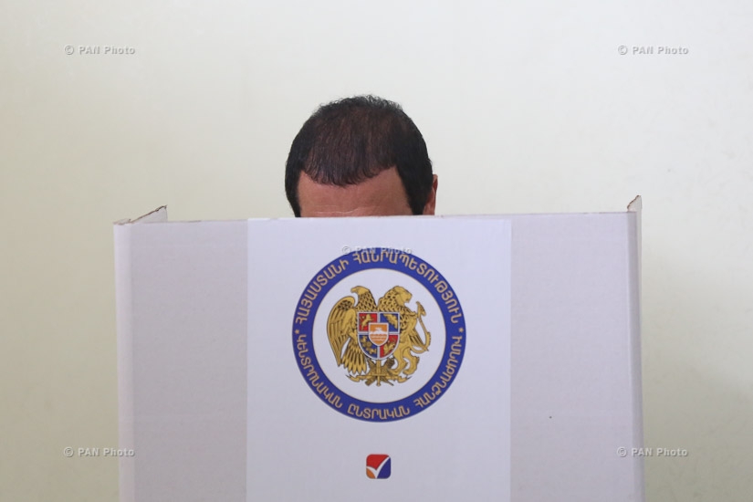 Armenia parliamentary elections: Head of 'Tsarukyan' bloc Gagik Tsarukyan  cast a ballot 