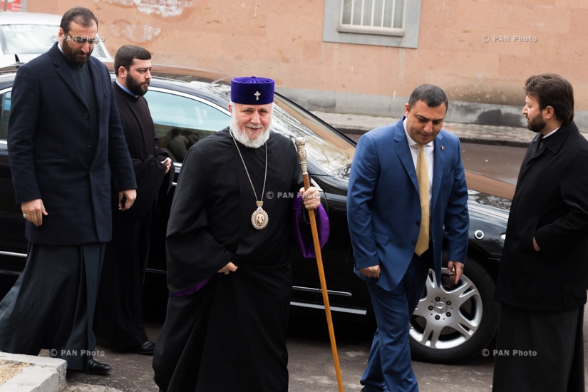 Armenia parliamentary elections: Catholicos of All Armenians Karekin II cast a ballot