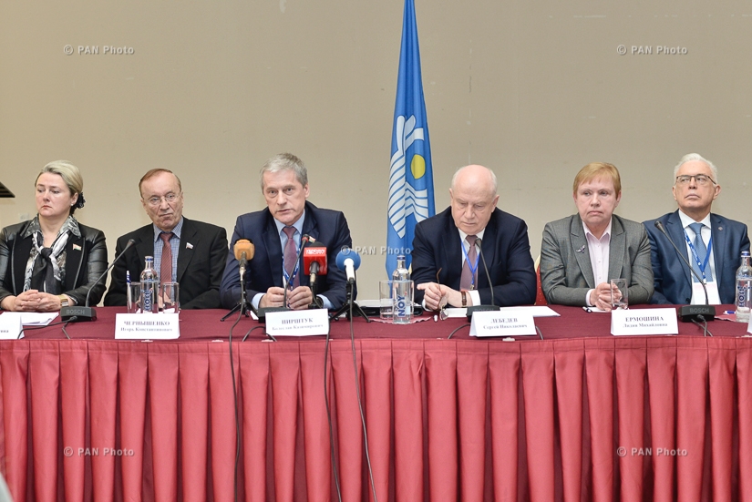  Press conference of CIS observation mission representatives
