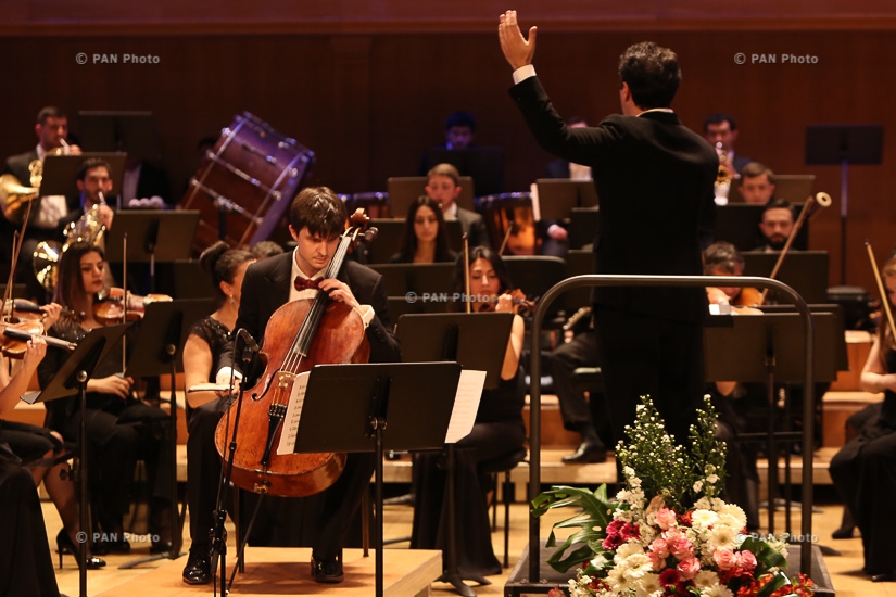 Концерт Молодежного оркестра Армении в Ереване в преддверии гастролей в рамках Пасхального фестиваля в Польше