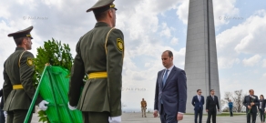 Министр иностранных дел Грузии Михеил Джанелидзе посетил мемориальный комплекс Цицернакаберд