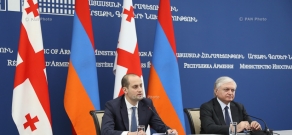 Совместная пресс-конференция министра иностранных дел Армении Эдварда Налбандяна и министра иностранных дел Грузии Михеила Джанелидзе и переговоры между делегациями