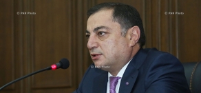 Брифинг: Глава парламентской фракции РПА Ваграм Багдасарян