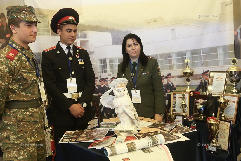 «Ազգ-բանակ-2017» խորագրով համաժողովի շրջանակում ռազմակրթական ցուցահանդես