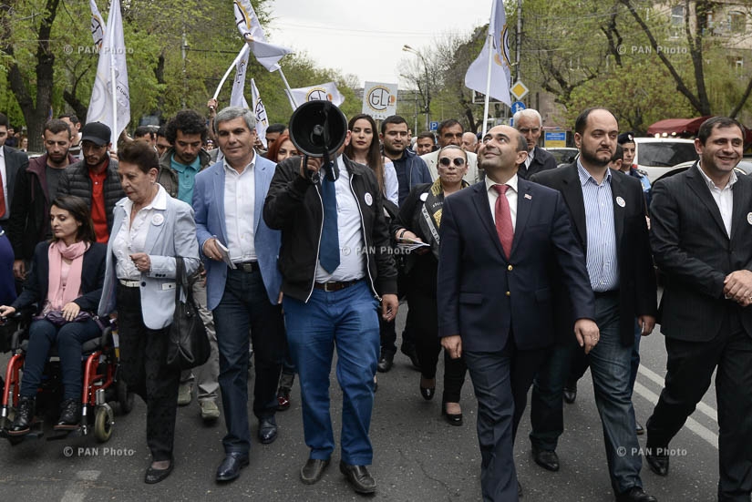 March of YELQ bloc members in the frames of Yerevan City Council pre-election campaign 
