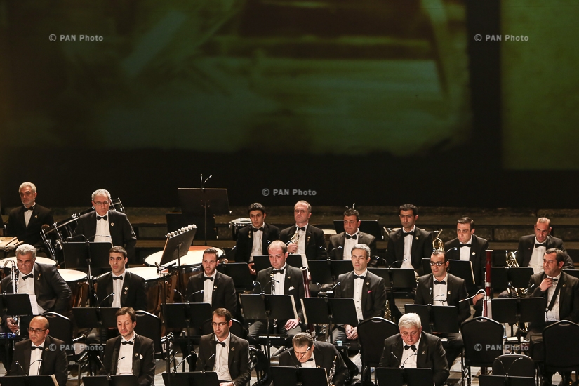 Концерт Всеармянского оркестра, посвященный 102-й годовщине Геноцида армян