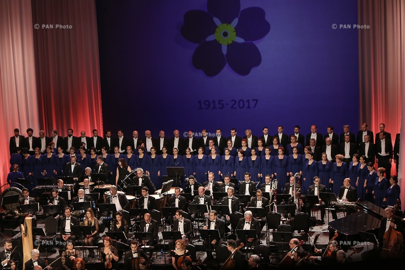 Концерт Всеармянского оркестра, посвященный 102-й годовщине Геноцида армян