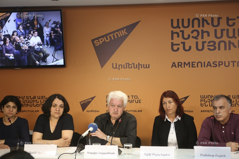 Press conference by members of Union against Genocide organization