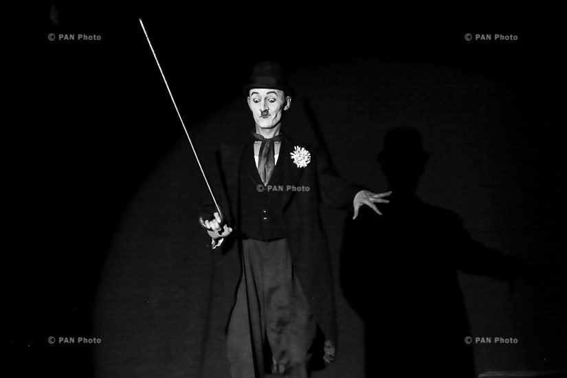 Performance 'Being Charlie Chaplin' by Mateusz Deskiewicz (Poland)