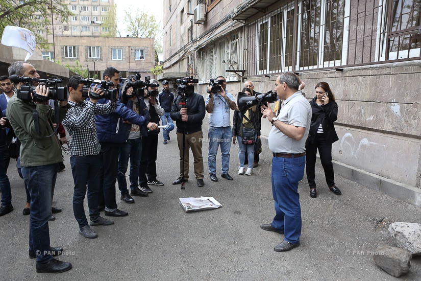 Участвующий в предстоящих выборах Совета старейшин Еревана блок «ЕЛК» (Выход) провел свою избирательную кампанию
