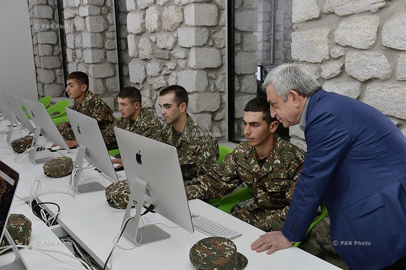 Президент Серж Саргсян присутствовал на официальном старте проекта «Тумо-армия» в Арцахе
