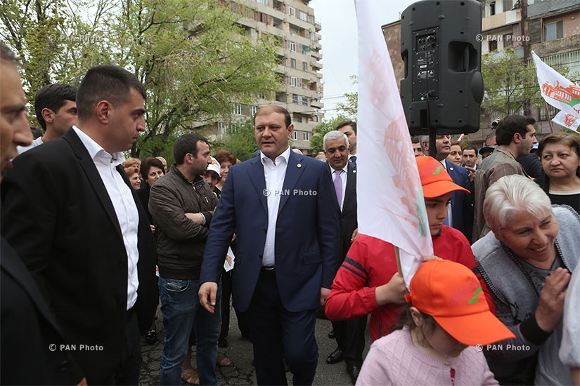 Предвыборная агитация кандидата на пост мэра Еревана, действующего мэр Еревана Тарона Маргаряна