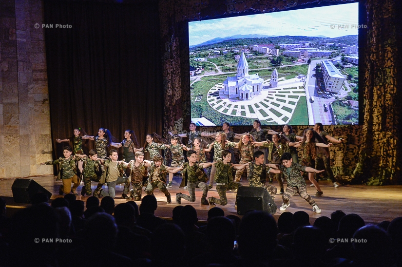 Հաղթանակի տոնի, Արցախի պաշտպանության բանակի կազմավորման և Շուշիի ազատագրման 25-րդ տարեդարձին նվիրված տոնական միջոցառումներ Արցախի մշակույթի և երիտասարդության պալատում