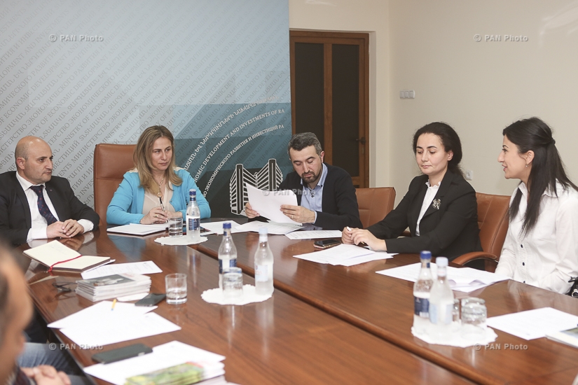Meeting-discussion with the representatives of tourism information centers 