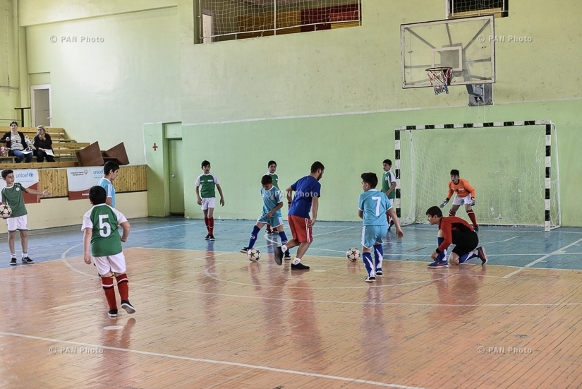 Sport competitions between children with and without disabilities
