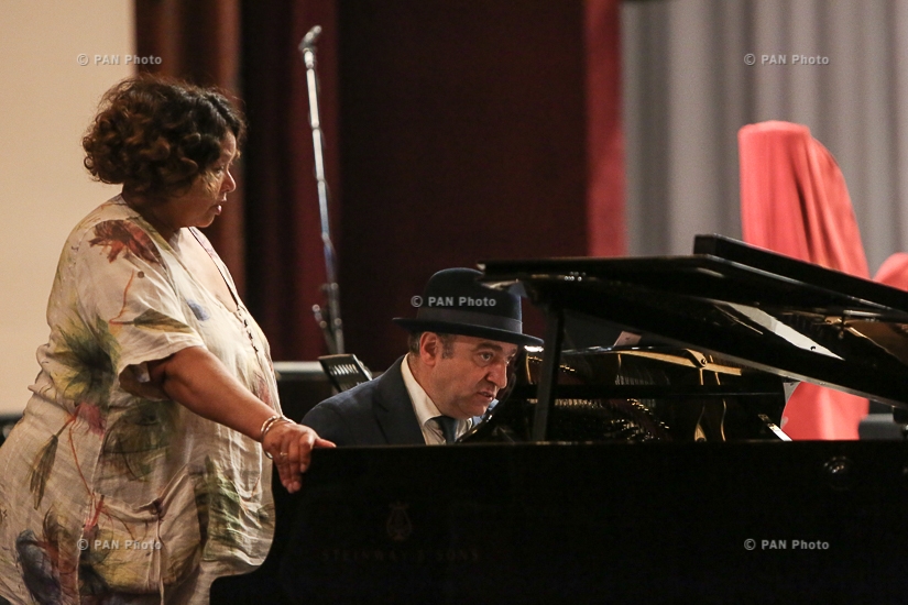 Репетиция концертной программы «Элла Фицджеральд – 100», посвященной 100-летию со дня рождения королевы джаза 