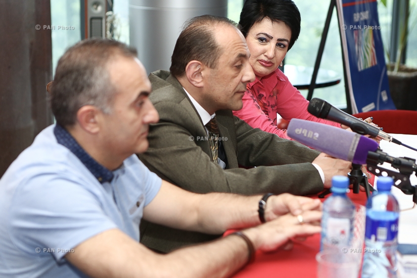 Press conference of former Deputy of National Assembly of Armenia Tevan Poghosyan and political scientist Ruben Mehrabyan