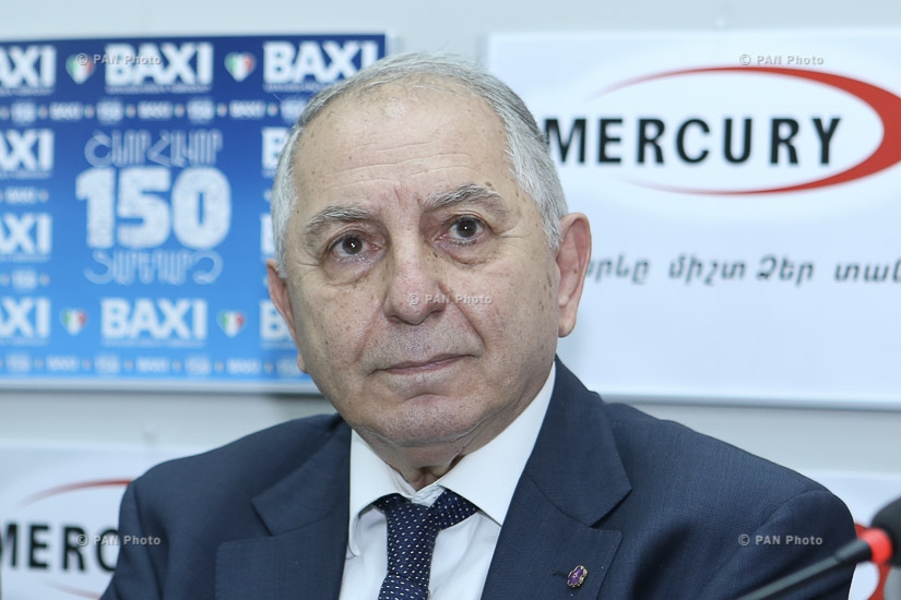 Пресс-конференция посла Франции в Армении Жан-Франсуа Шарпантье, главного психиатра Минздрава Самвела Торосяна и  других  