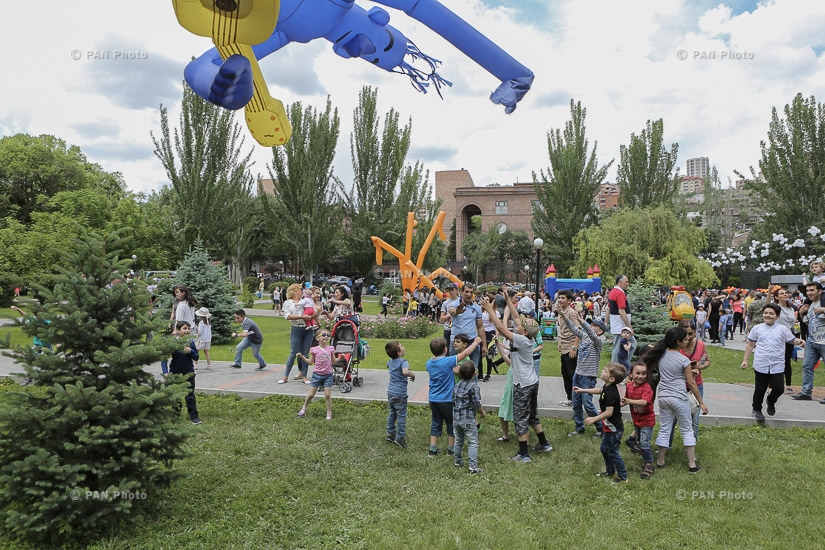 Festive event on the occasion of International Children's Day at  Armenian parliament yard