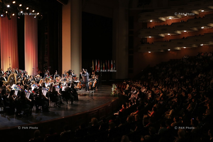 Торжественная церемония открытия 13-го Международного конкурса имени Арама Хачатуряна