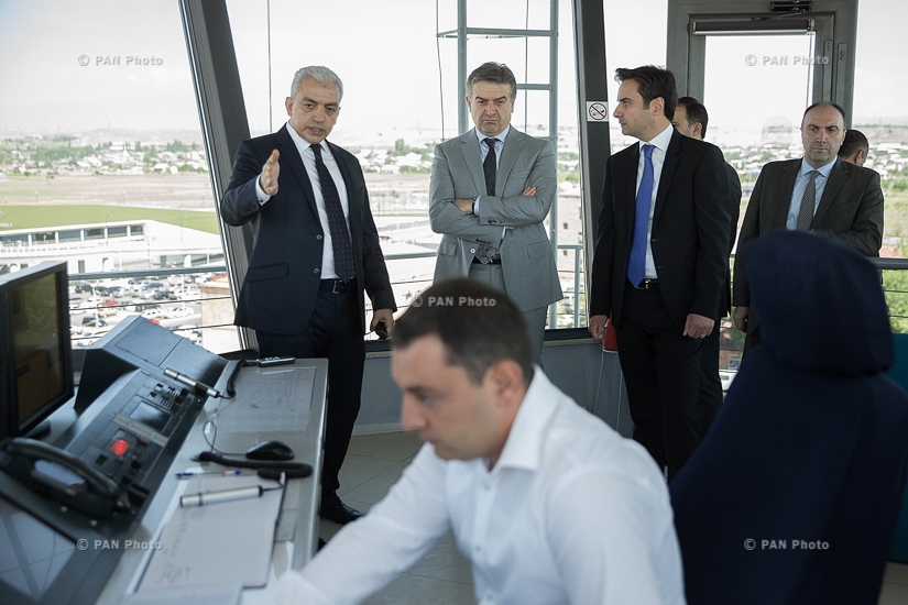 Премьер Карен Карапетян посетил главное управление гражданской авиации при Правительстве РА 