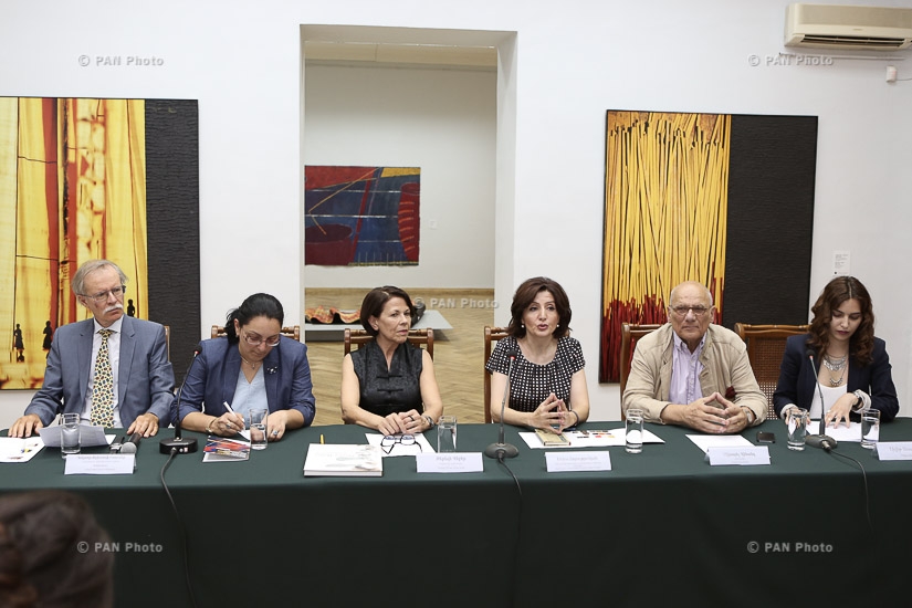 Press conference and  personal exhibition of Swiss artist Therese Weber 