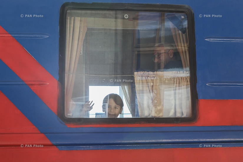 Երևան-Բաթումի-Երևան երթուղու 2017-ի առաջին գնացքը մեկնեց