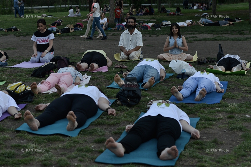 Международный день Йоги в Ереване