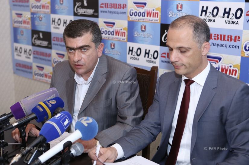 Press conference of members of Yerevan's municipal counci from ...