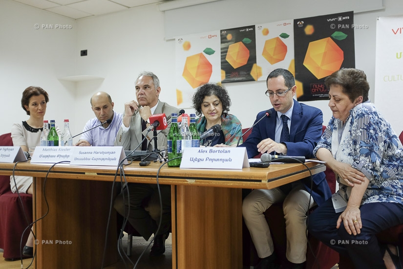 Совместная пресс-конференция организаторов Ереванского международного кинофестиваля «Золотой абрикос» и представителей иностранных посольств в Армении