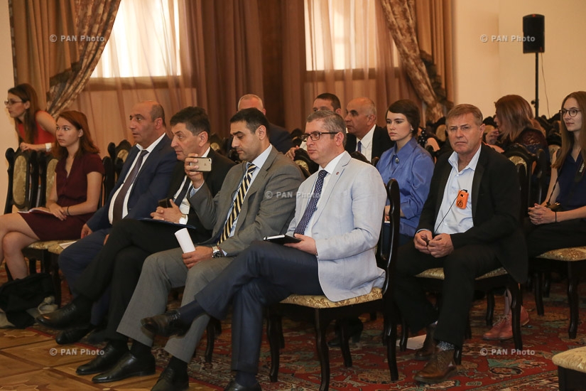 Официальное открытие конференции «Французские дни здравоохранения в Армении»