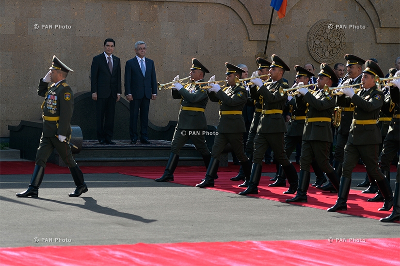 Official welcoming ceremony for President of Turkmenistan Gurbanguly Berdimuhamedow at RA Presidential Palace