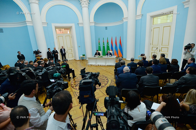 Armenian-Turkmen high-level talks held at RA Presidential Residence