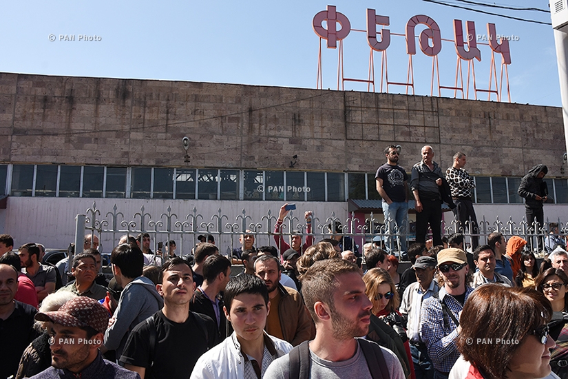 Protest against Armenia's ex-president Serzh Sargsyan's appointment as prime minister in Yerevan: Day 7