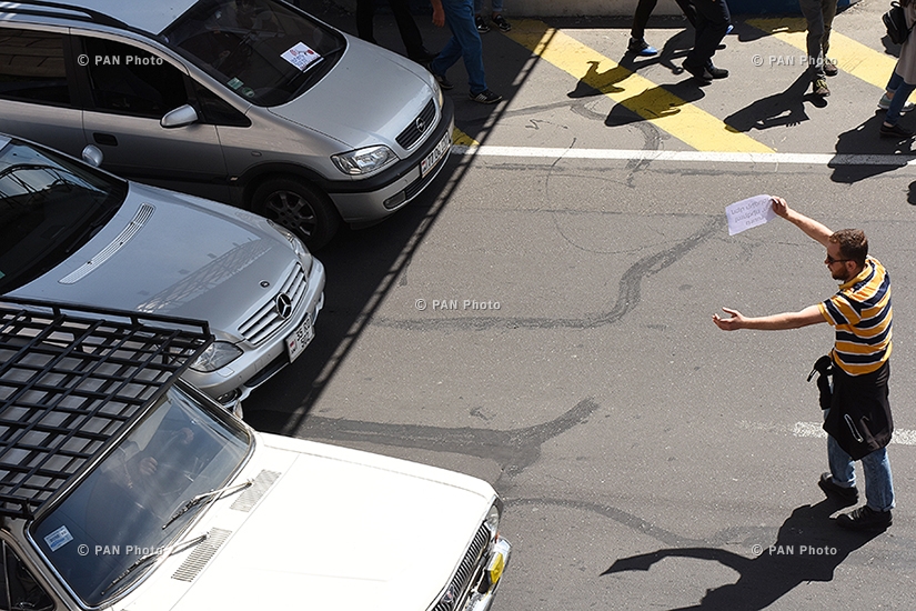 Акция протеста против премьерства Сержа Саргсяна на улицах Еревана: День 7