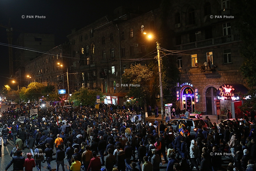 Rally against Armenia's ex-president Serzh Sargsyan's appointment as prime minister in Yerevan's Republic square. Day 7