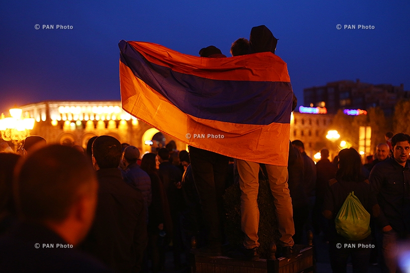 Rally against Armenia's ex-president Serzh Sargsyan's appointment as prime minister in Yerevan's Republic square. Day 8