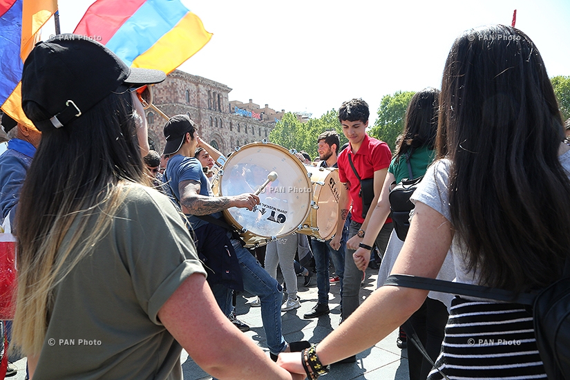 Civil campaign demanding the departure of ruling Republican Party of Armenia in Yerevan: Day 13