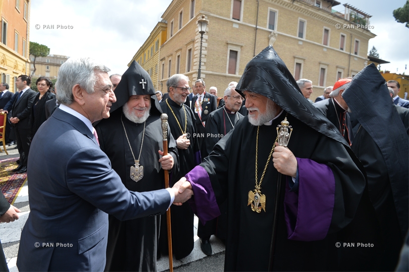 Открытие статуи Святого Григора Нарекаци, признанного «Учителем Вселенской церкви» в Ватикане 