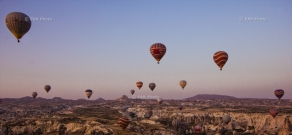 Օդապարիկների թռիչքներ Կապադովկիայում, Թուրքիա 