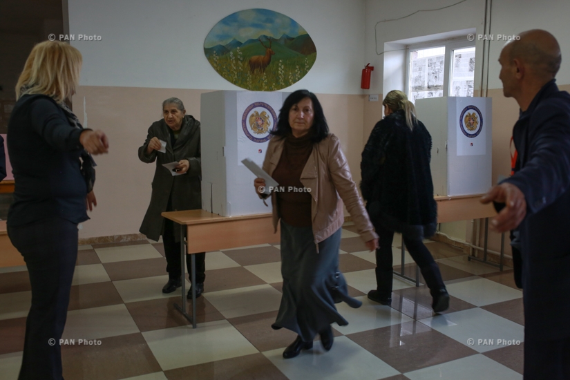 Внеочередные парламентские выборы в Армении