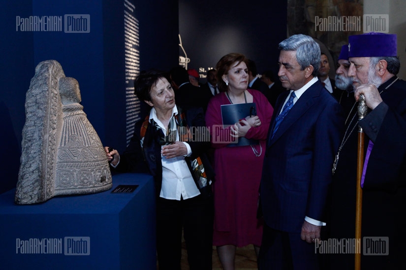 В Национальной галлерее Армении открылась выставка Вечность письма