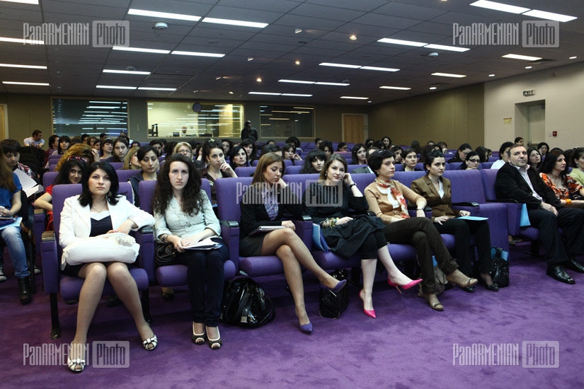 Международный форум Девушки в ИТ-сфере