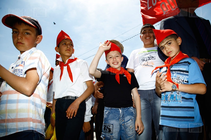 Communist party of Armenia celebrates the Labor Day 