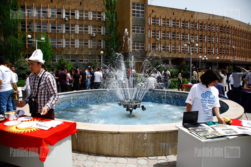 AIESEC-ը և Օրանժը կազմակերպում են  “Global Village” Ռուս-հայկական սլավոնական համալսարանում