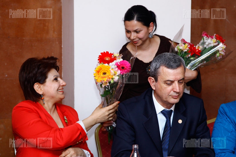 “Կանանց քաղաքական օրակարգը” թեմայով քննարկում