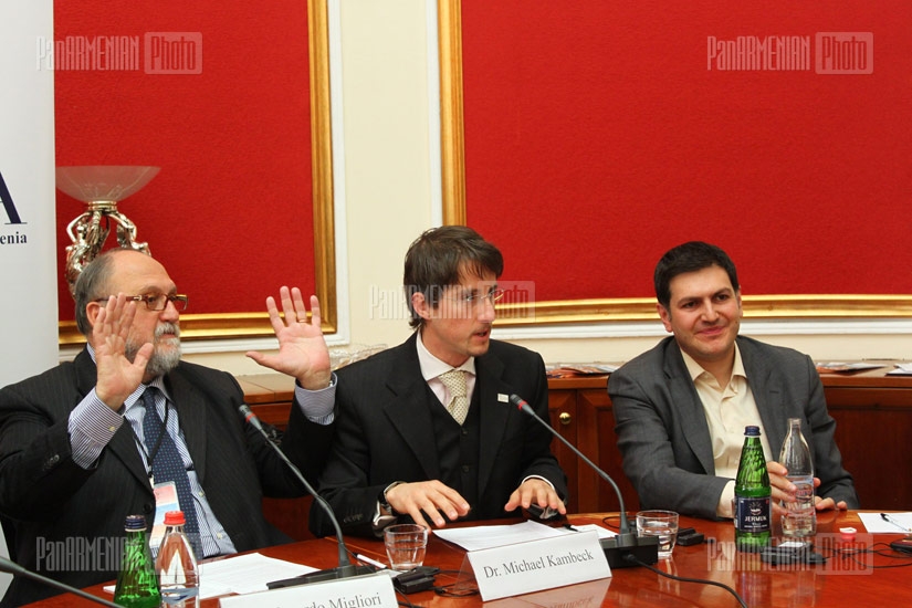 “Հայաստանի Եվրոպացի Բարեկամները” ներկայացուցիչների ասուլիսը