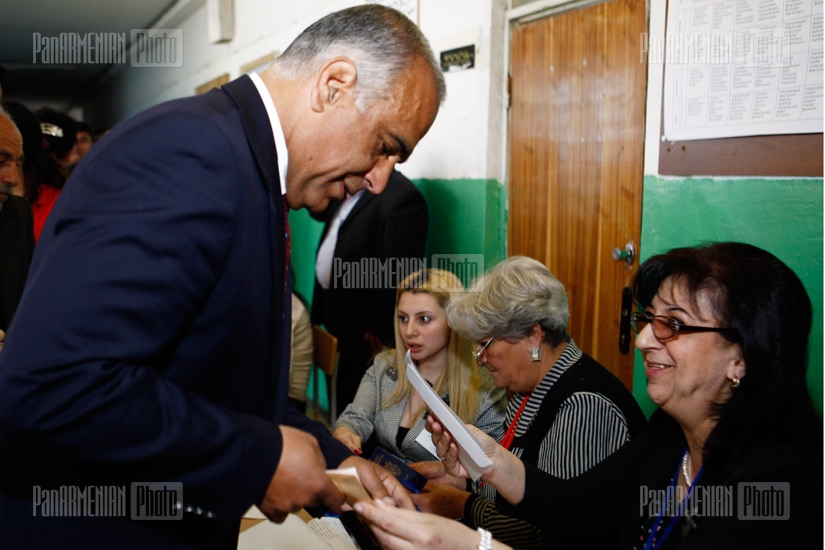 Parliamentary elections: Heritage party President Raffi Hovannisian